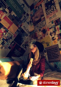 Stoner Girls Just Wanna Have Fun - Stoner Pictures - Sexy Stoner Girls
