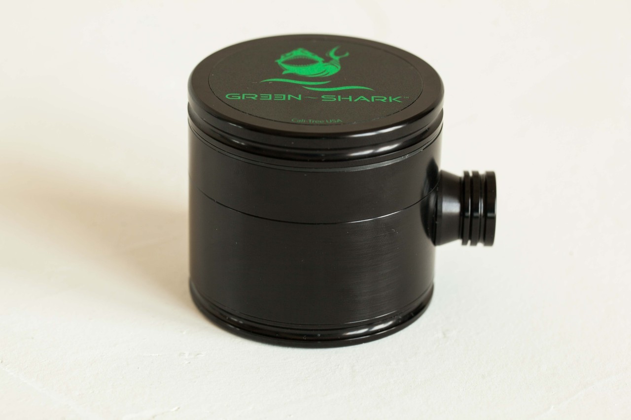 The Greenshark Grinder | Stoner Reviews