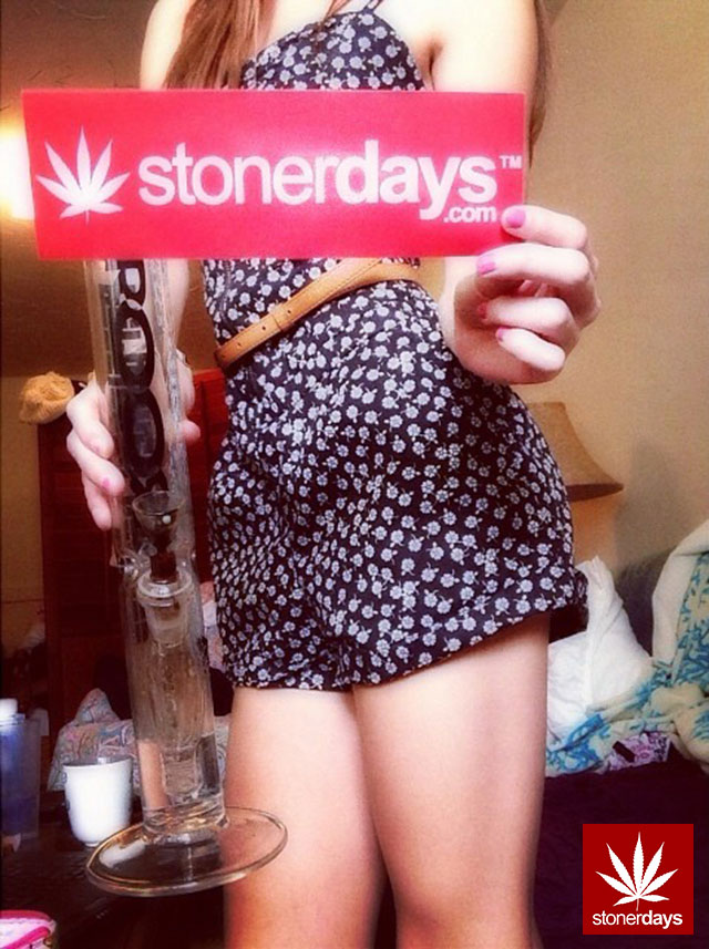 Marijuana-sexy-stoner-stonerdays-DiscGolf_420-(2)