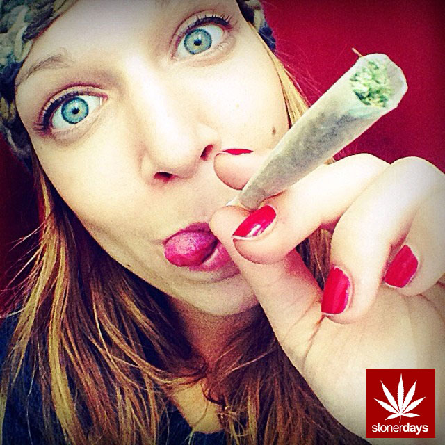 Marijuana-sexy-stoner-stonerdays-dope_girls_fun-(7)